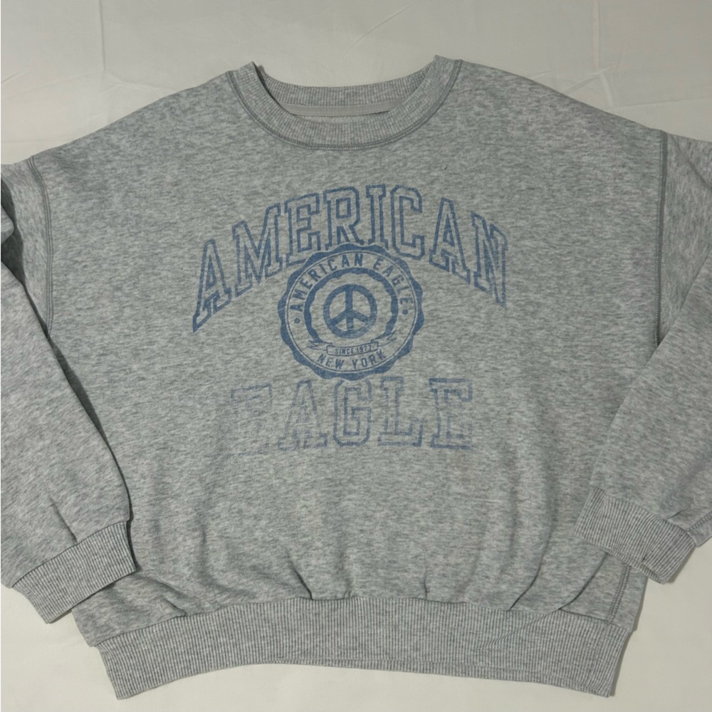 American Eagle Outfitters Heather Gray Crewneck Sweatshirt S